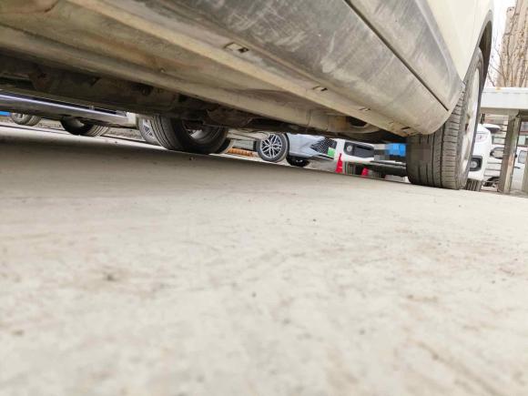 [济南·鲁A] 二手奔腾奔腾X802013款 2.0L 自动舒适型