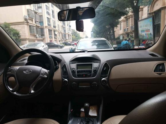 [湖州·浙E] 二手现代北京现代ix352010款 2.0L 自动两驱精英版GLS