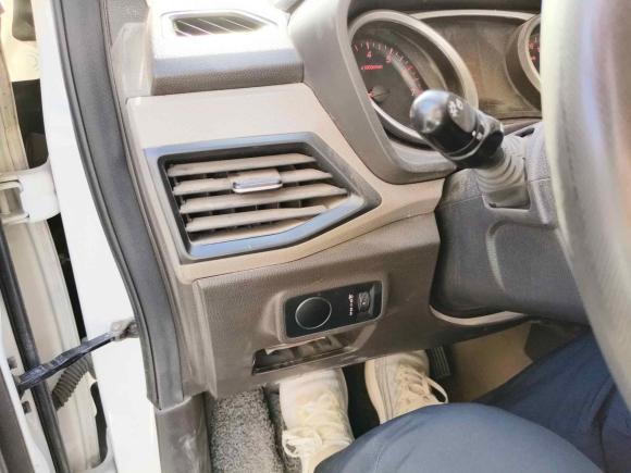 [无锡·苏B] 二手五菱汽车五菱宏光2018款 1.5L S标准型L2B