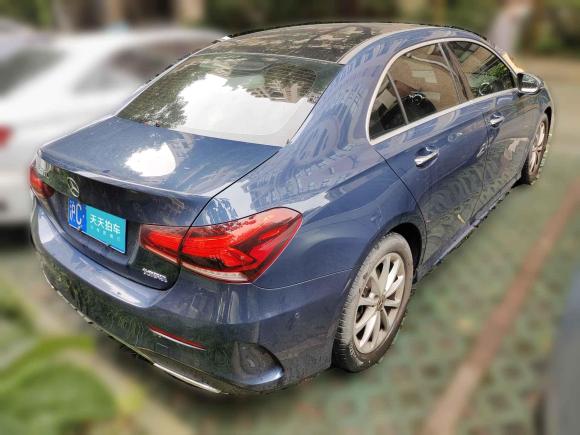 [上海·沪C] 二手奔驰奔驰A级2019款 A 200 L 运动轿车