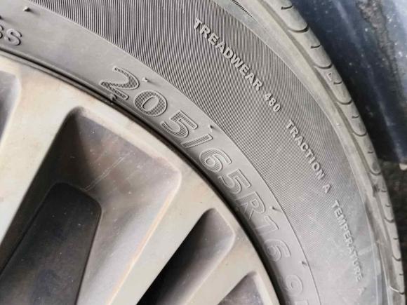 [上海·沪B] 二手五菱汽车五菱宏光PLUS2019款 1.5T 手动标准型 5座