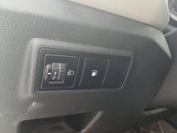 [深圳·湘L] 二手五菱汽车五菱宏光PLUS2020款 1.5L 手动舒适型 7座