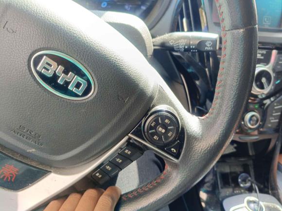 [上海·沪D] 二手比亚迪秦新能源2015款 1.5T 双冠旗舰Plus版