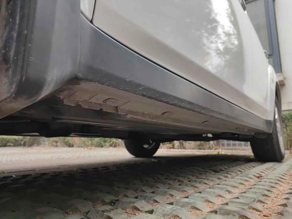 [青岛·鲁B] 二手斯巴鲁傲虎2010款 2.5i豪华版