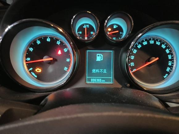 [上海·沪N] 二手别克君威2012款 2.0L 舒适版