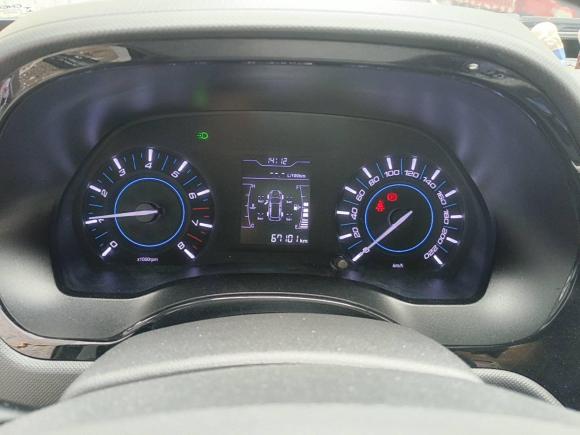 [深圳·粤B] 二手奇瑞瑞虎32016款 1.6L 手动智尚版