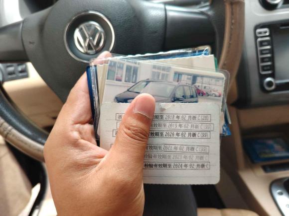 [温州·浙C] 二手大众途安2011款 1.4T DSG智雅版5座