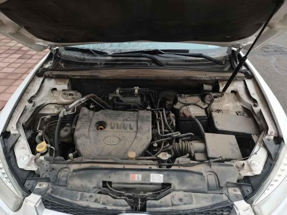 [济南·鲁A] 二手奔腾奔腾X802013款 2.0L 自动舒适型