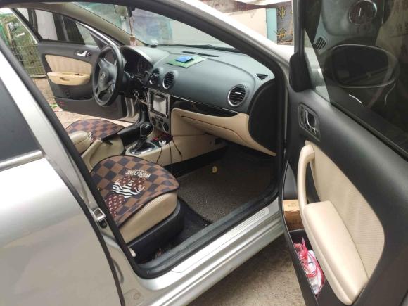 [广州·粤A] 二手大众朗逸2011款 1.4TSI DSG品雅版