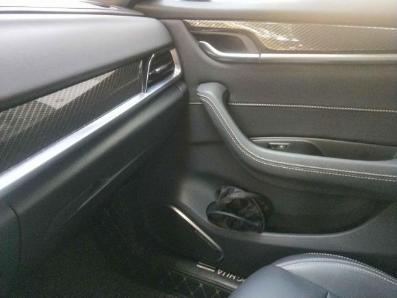 [深圳·粤B] 二手中华中华V72018款 280T DCT豪华型 5座