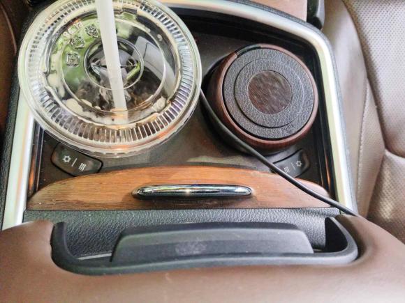 [深圳·粤B] 二手克莱斯勒克莱斯勒300C2014款 3.0L 卓越版