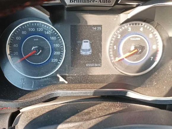 [佛山·桂G] 二手中华中华V32016款 1.5L 手动智能型