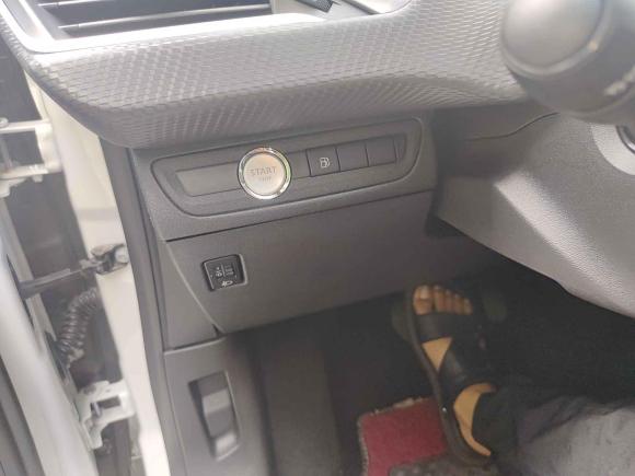 [无锡·苏B] 二手标致标致20082014款 1.6L 自动潮流版