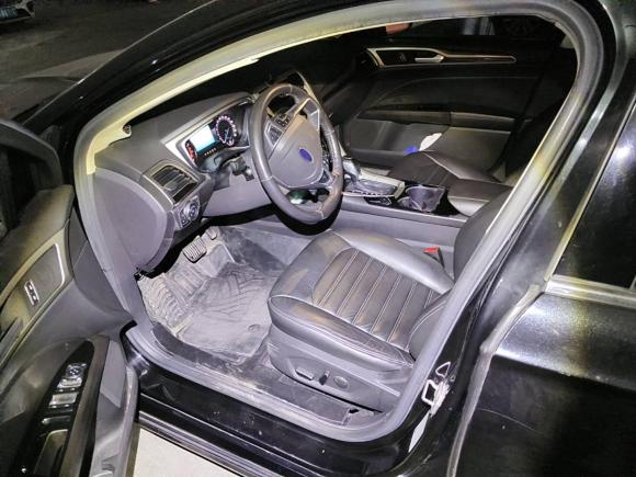 [无锡·苏B] 二手福特蒙迪欧2013款 2.0L GTDi200时尚型