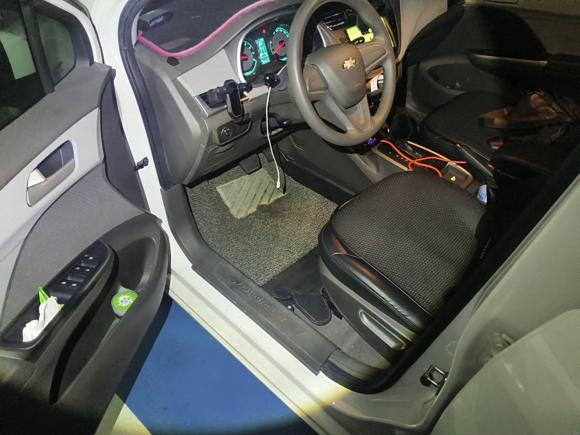 [深圳·粤B] 二手雪佛兰乐风RV2016款 1.5L 自动畅行版