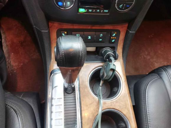 [南通·苏F] 二手别克昂科雷2010款 3.6L 精英版