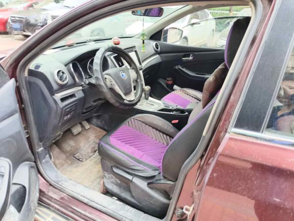 [济南·鲁A] 二手启辰启辰T702015款 2.0L CVT睿行版