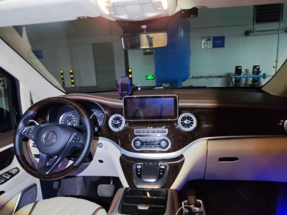 [青岛·鲁B] 二手奔驰威霆2021款 2.0T 精英版 7座