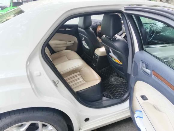 [成都·川A] 二手克莱斯勒克莱斯勒300C2016款 3.0L 超越版