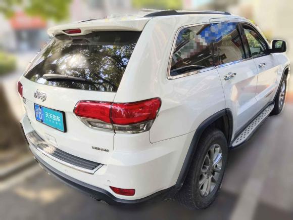 [嘉兴·沪B] 二手Jeep大切诺基2015款 3.0TD 柴油 舒享导航版