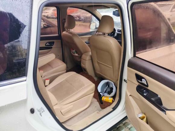 [苏州·苏U] 二手五菱汽车五菱宏光2015款 1.5L S1舒适国V