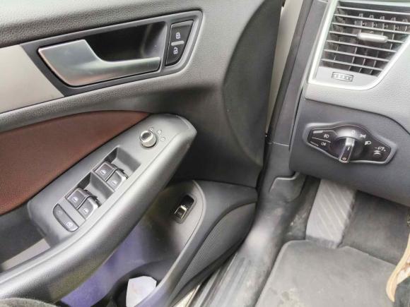 [广州·粤A] 二手奥迪奥迪Q52017款 Plus 40 TFSI 进取型