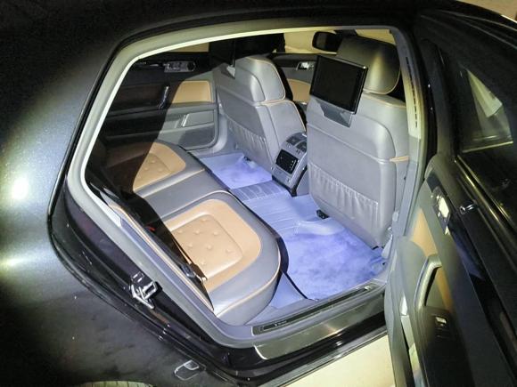 [苏州·苏E] 二手大众辉腾2014款 3.0L 商务型