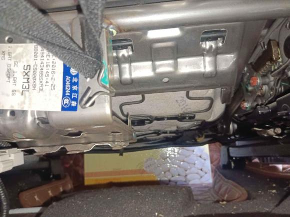 [济南·鲁A] 二手现代北京现代ix252015款 1.6L 自动两驱时尚型GS