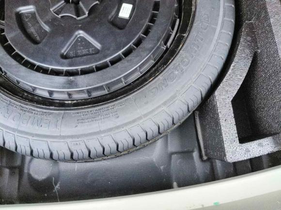 [上海·沪C] 二手五菱汽车五菱星辰2021款 1.5T CVT星曜版