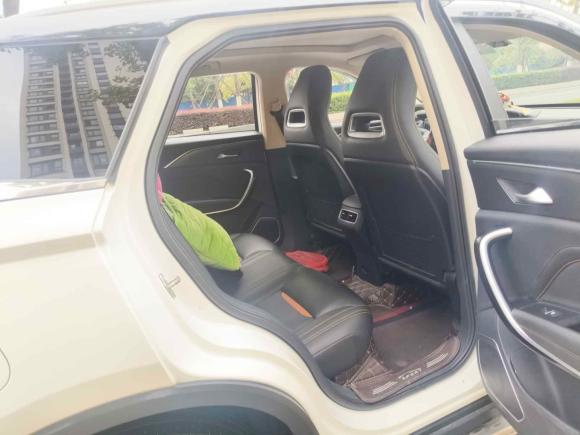 [南京·苏A] 二手奔腾奔腾T772019款 230 TID 自动豪华型 国V