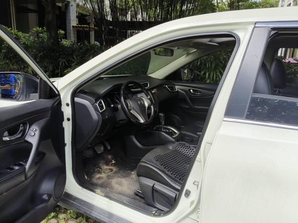 [深圳·粤B] 二手日产奇骏2014款 2.0L CVT舒适版 2WD