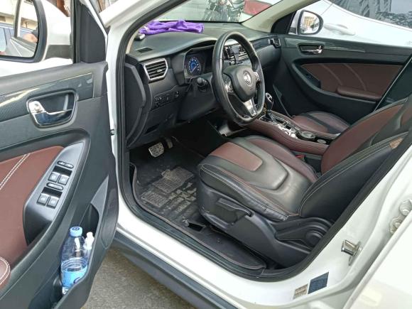 [佛山·桂G] 二手东风风光风光5802017款 改款 1.5T CVT豪华型