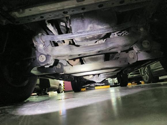 [无锡·苏B] 二手江铃域虎72022款 2.0T自动柴油两驱舒享型长轴