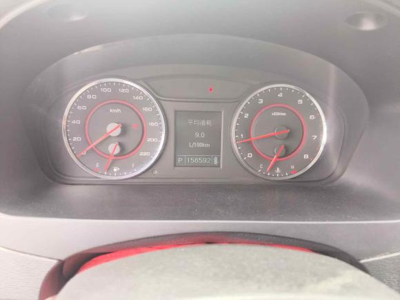 [济南·鲁A] 二手上汽大通MAXUS大通G102014款 2.0T 自动精英版