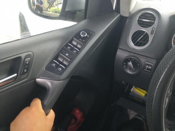 [上海·沪A] 二手大众途观2012款 2.0TSI 自动四驱旗舰版