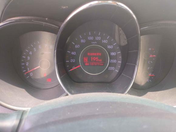 [上海·苏J] 二手起亚起亚K22012款 三厢 1.6L AT Premium纪念版