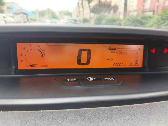 [西安·陕A] 二手雪铁龙世嘉2016款 经典 三厢 1.6L 手动CNG