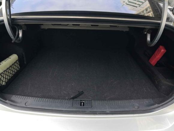 [西安·陕A] 二手荣威荣威i6新能源2017款 45T 混动互联智享版