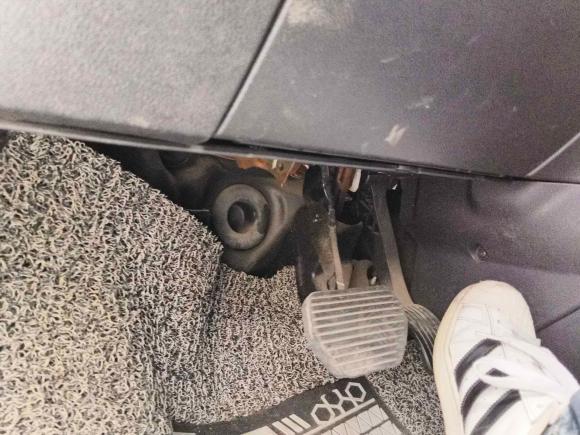 [杭州·浙A] 二手标致标致30082013款 2.0L 自动潮流版