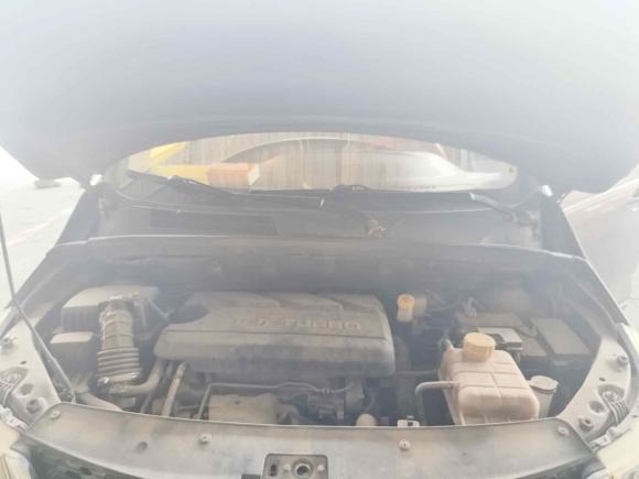 [广州·湘L] 二手宝骏宝骏7302016款 1.5T 手动舒适型 7座