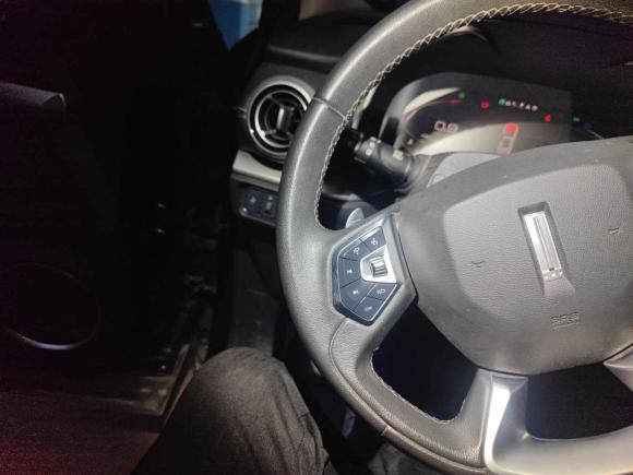 [义乌·浙G] 二手魏牌魏牌 VV62020款 2.0T 两驱智护+