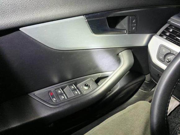 [南京·苏A] 二手奥迪奥迪A4L2019款 40 TFSI 时尚型 国VI