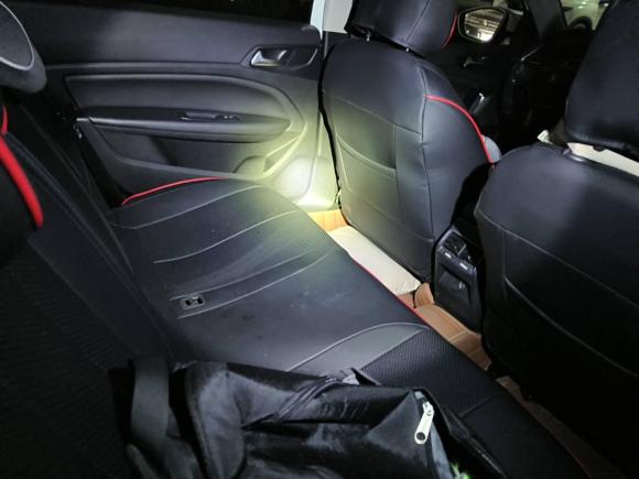 [广州·粤L] 二手标致标致4082014款 1.8L 自动豪华版