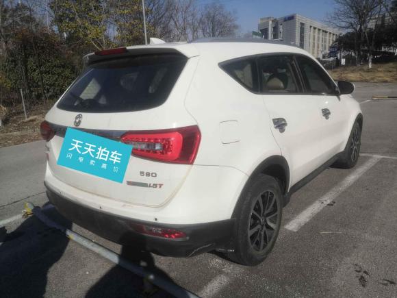 [南京·苏A] 二手东风风光风光5802016款 1.5T 手动豪华型