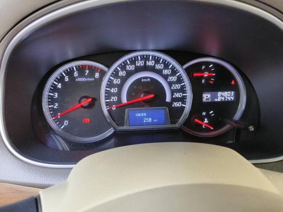 [武汉·鄂A] 二手日产天籁2011款 2.0L XL舒适版