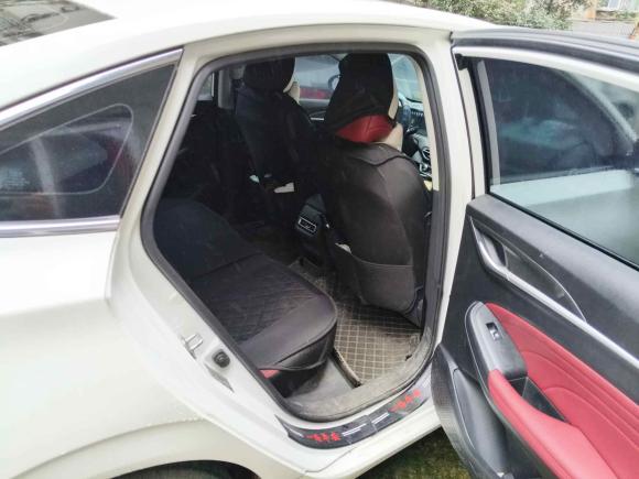 [成都·川B] 二手长安逸动2021款 PLUS 蓝鲸NE 1.4T GDI DCT尊贵型