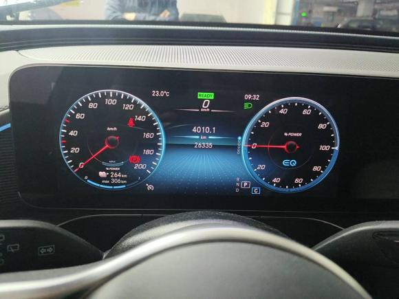 [上海·沪A] 二手奔驰奔驰EQC2022款 EQC 350 4MATIC 特别版