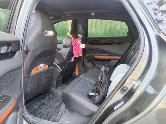 [武汉·鄂A] 二手长安长安UNI-V2023款 1.5T 尊贵型