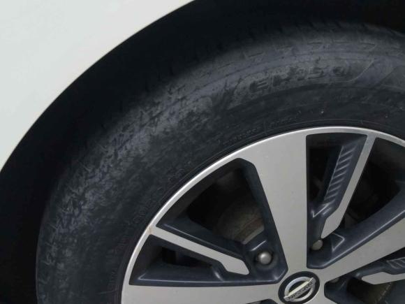 [深圳·鄂A] 二手日产蓝鸟2016款 1.6L CVT炫酷版