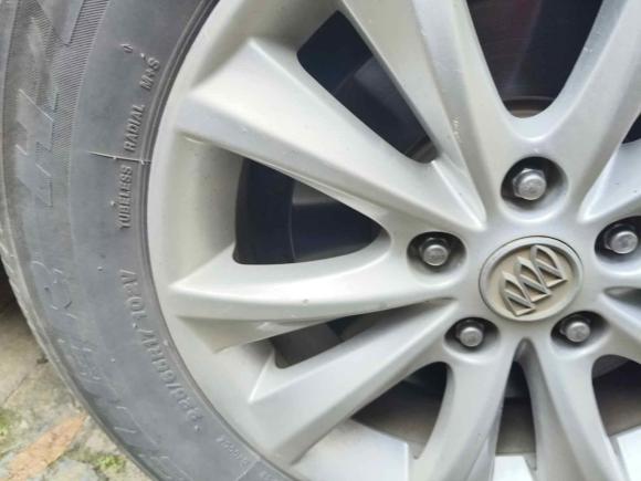 [武汉·鄂A] 二手别克昂科威2014款 28T 四驱精英型